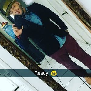 Meet your Posher, Manny